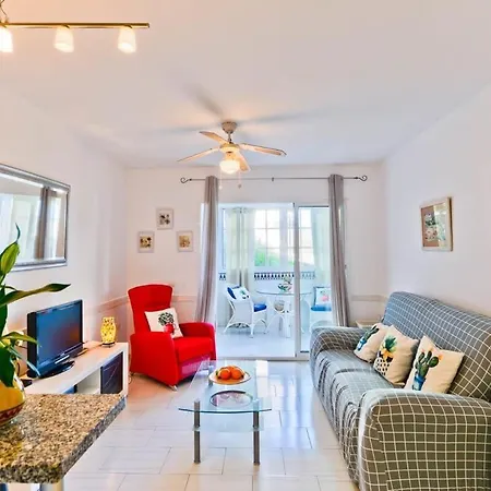 Apartment Carabeillo 2 *